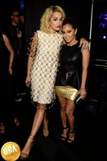 Rita Ora feet photo thumbnail