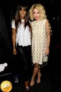 Rita Ora feet photo thumbnail