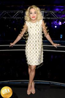 Rita Ora feet photo thumbnail