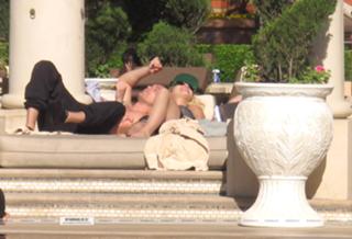 Rita Ora feet photo thumbnail
