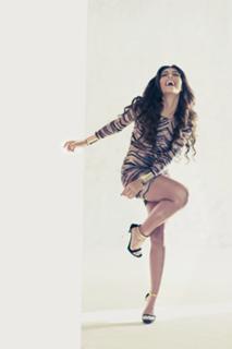 Juliana Paes feet photo thumbnail