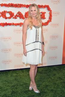 Jennifer Morrison feet photo thumbnail