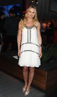 Jennifer Morrison feet photo thumbnail