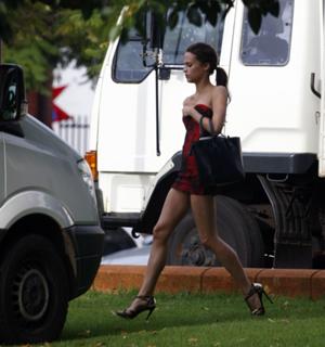 Alicia Vikander feet photo thumbnail
