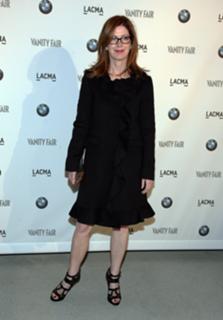 Dana Delany feet photo thumbnail