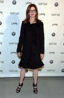 Dana Delany feet photo thumbnail