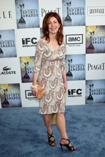 Dana Delany feet photo thumbnail