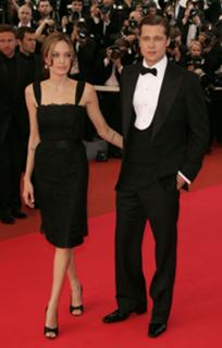 Angelina Jolie feet photo thumbnail