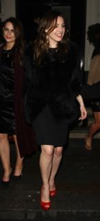 Kelly Brook feet photo thumbnail