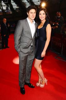 Jacqueline Jossa feet photo thumbnail