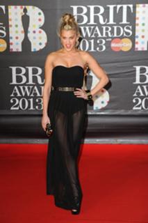 Ashley Roberts feet photo thumbnail