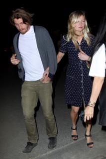 Kirsten Dunst feet photo thumbnail