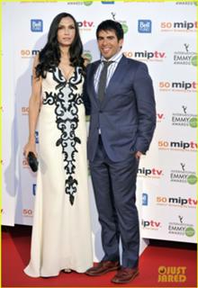 Famke Janssen feet photo thumbnail
