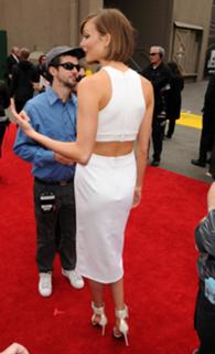Karlie Kloss feet photo thumbnail