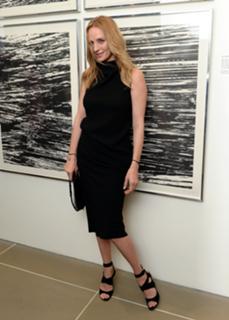 Uma Thurman feet photo thumbnail