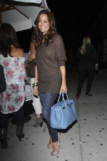 Brooke Burke feet photo thumbnail