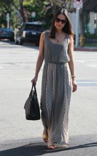Jordana Brewster feet photo thumbnail