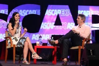 Katy Perry feet photo thumbnail