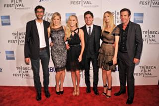 Heather Graham feet photo thumbnail