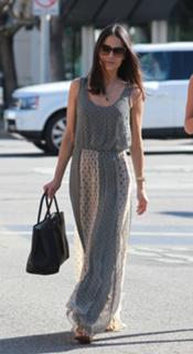 Jordana Brewster feet photo thumbnail