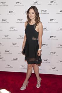 Olivia Wilde feet photo thumbnail