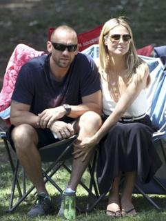 Heidi Klum feet photo thumbnail