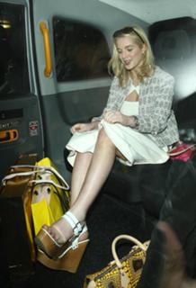 Helen Flanagan feet photo thumbnail