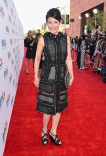 Lisa Edelstein feet photo thumbnail
