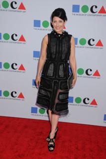 Lisa Edelstein feet photo thumbnail