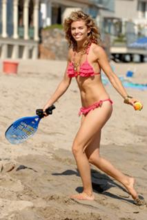 AnnaLynne McCord feet photo thumbnail
