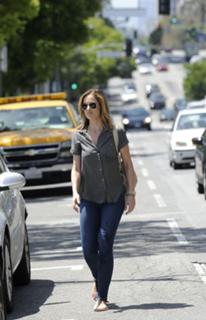 Minka Kelly feet photo thumbnail
