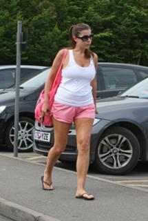 Imogen Thomas feet photo thumbnail