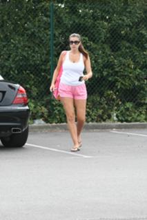 Imogen Thomas feet photo thumbnail