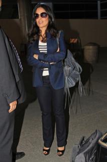 Salma Hayek feet photo thumbnail