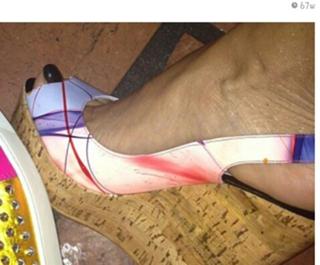 Evelyn Lozada feet photo thumbnail
