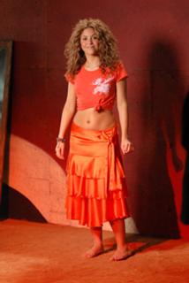 Shakira feet photo thumbnail