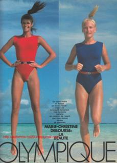 Elle Macpherson feet photo thumbnail