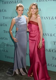 Doutzen Kroes feet photo thumbnail