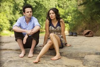 Abigail Spencer feet photo thumbnail