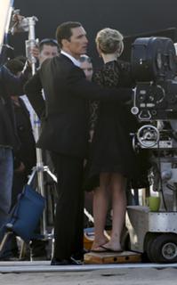 Scarlett Johansson feet photo thumbnail