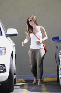 Minka Kelly feet photo thumbnail
