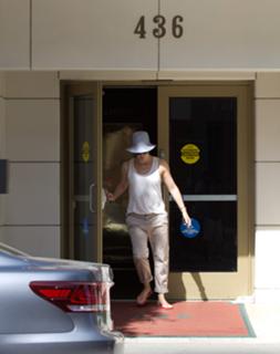 Jennifer Garner feet photo thumbnail