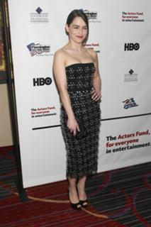 Emilia Clarke feet photo thumbnail