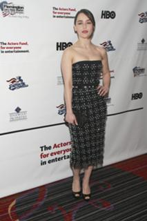 Emilia Clarke feet photo thumbnail