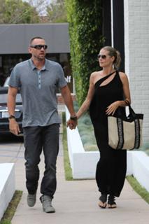 Heidi Klum feet photo thumbnail
