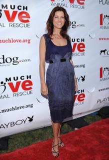 Kate Walsh feet photo thumbnail