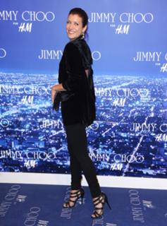 Kate Walsh feet photo thumbnail