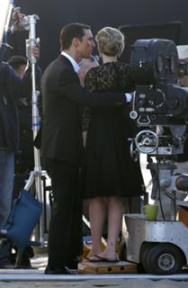 Scarlett Johansson feet photo thumbnail