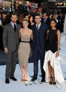 Alice Eve feet photo thumbnail