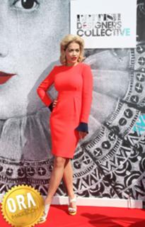Rita Ora feet photo thumbnail